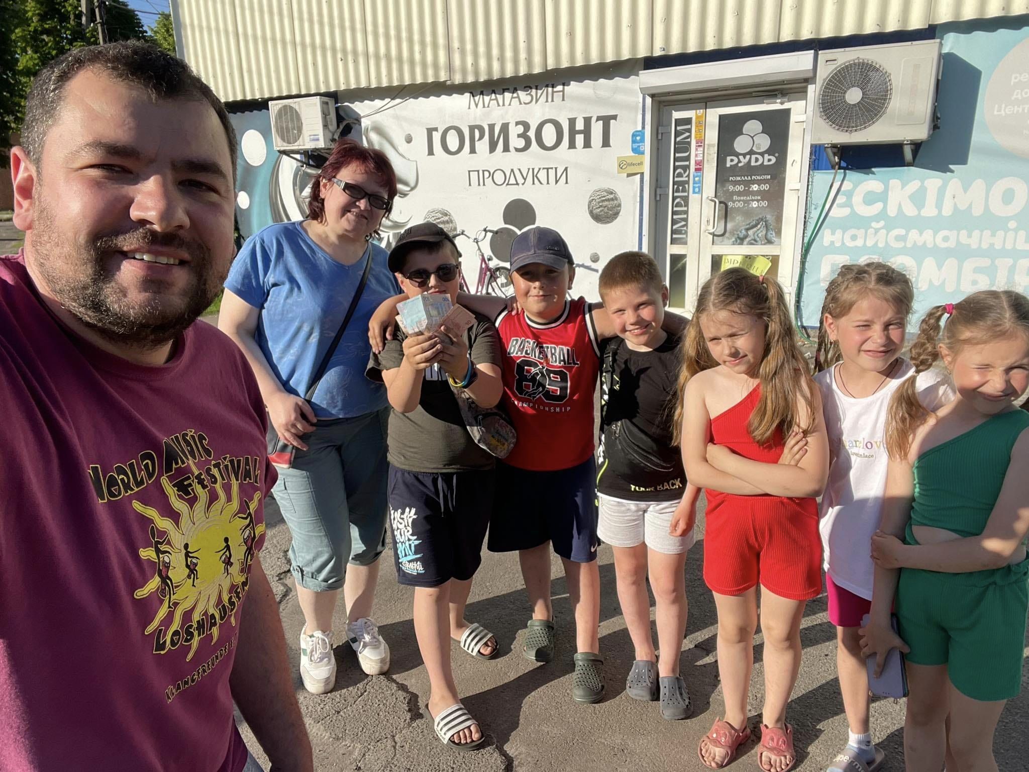 Анастасія Крот: &laquo;Інколи питаю себе: ну звідки в тобі ті сили, щоб стільки стояти на кухні і все те пекти, варити, смажити? І сама собі відповідаю: бо люблю цю справу!&raquo;