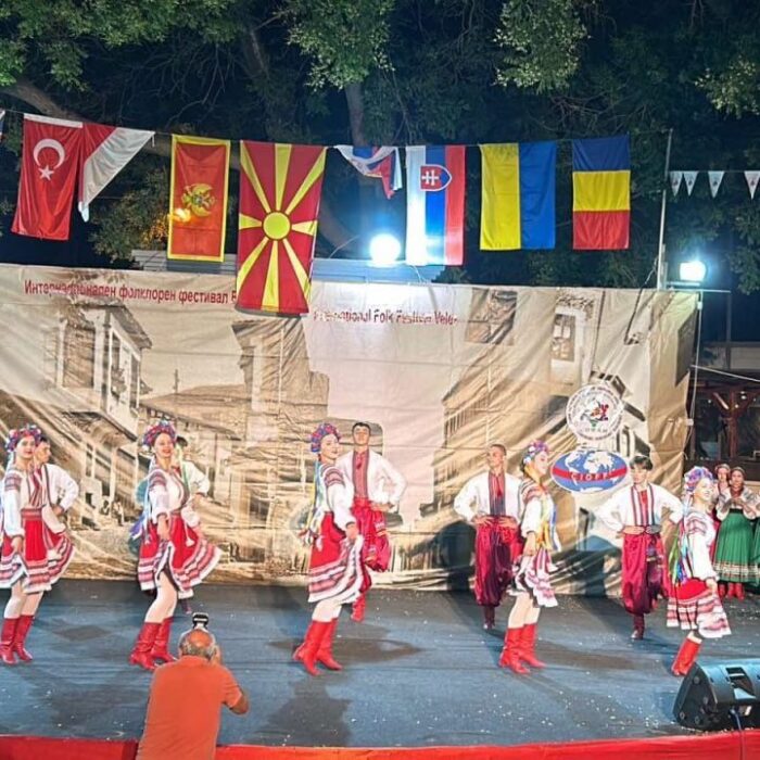 Творчі колективи Сновщини на ХІХ Міжнародному фестивалі фольклору у Велесі, Македонія