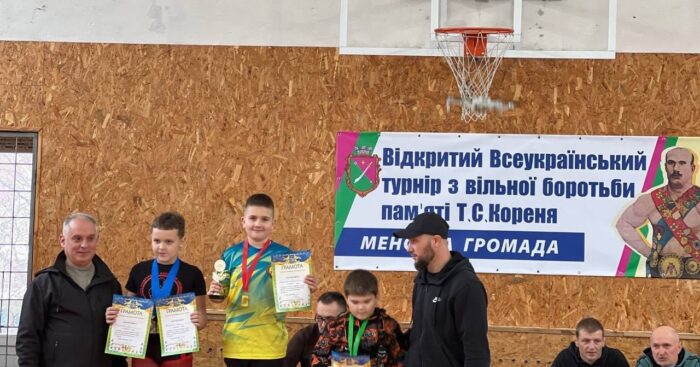 Сновські борці – переможці обласного турніру