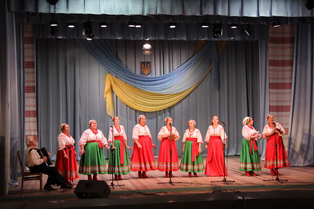 2 830 гривень зібрано на потреби ЗСУ під час благодійного концерту у Сновській громаді