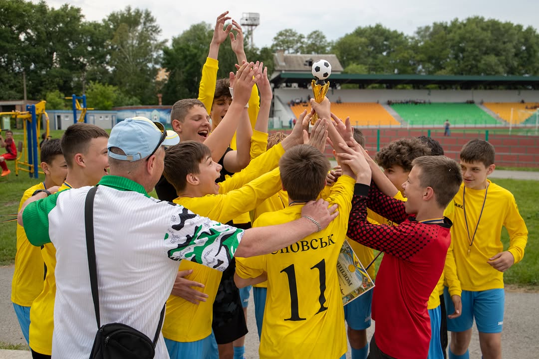 Команди ДЮСШ Сновськ — серед переможців обласного футбольного чемпіонату