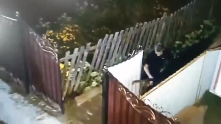 У Сновську пошкодили громадську вбиральню: винними виявилися підлітки