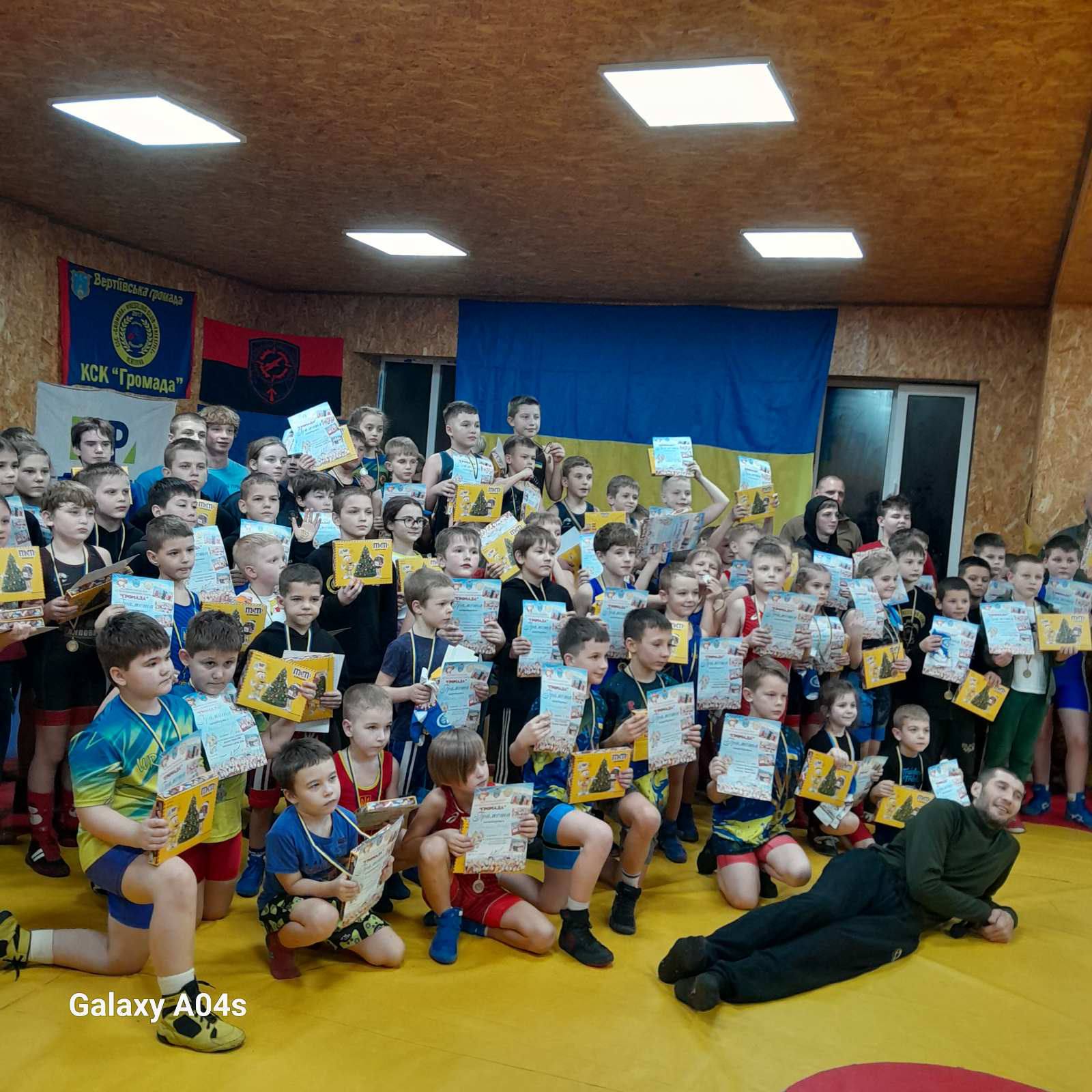 Юні борці зі Сновська взяли участь у турнірі «Vertiivka Open 2025»