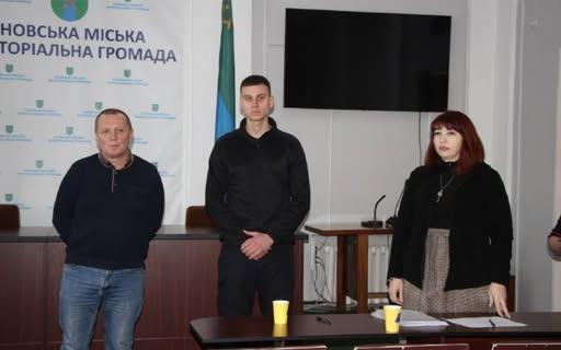 У Сновську фахівці консультували родини загиблих, полонених та свідків воєнних злочинів