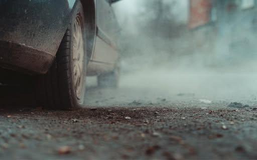 У Сновську вогонь знищив автомобіль: причини встановлюють