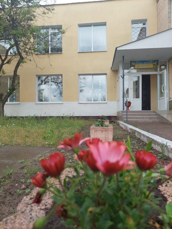 Интернат “Сказка” — Освіта у Сновську