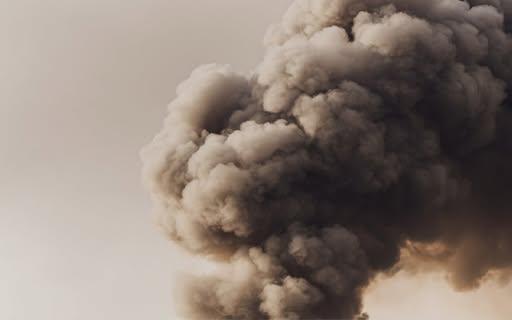 Російський дрон атакував підприємство у Сновській громаді