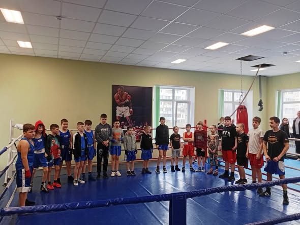 Боксери зі Сновської громади виступили на турнірі у Києві