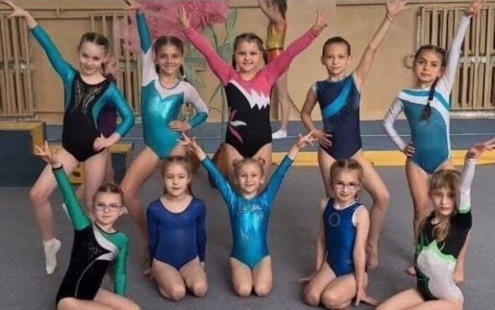 Гімнастки зі Сновська здобули призові місця на чемпіонаті у Чернігові