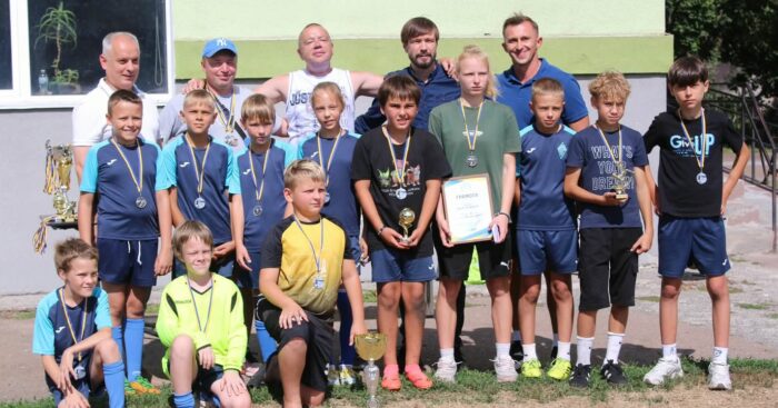 Юні футболісти з кількох громад розіграли «Кубок Незалежності» у Мені
