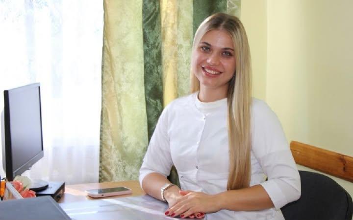 У Сновську почала працювати лікарка-дерматовенеролог Марія Сухицька